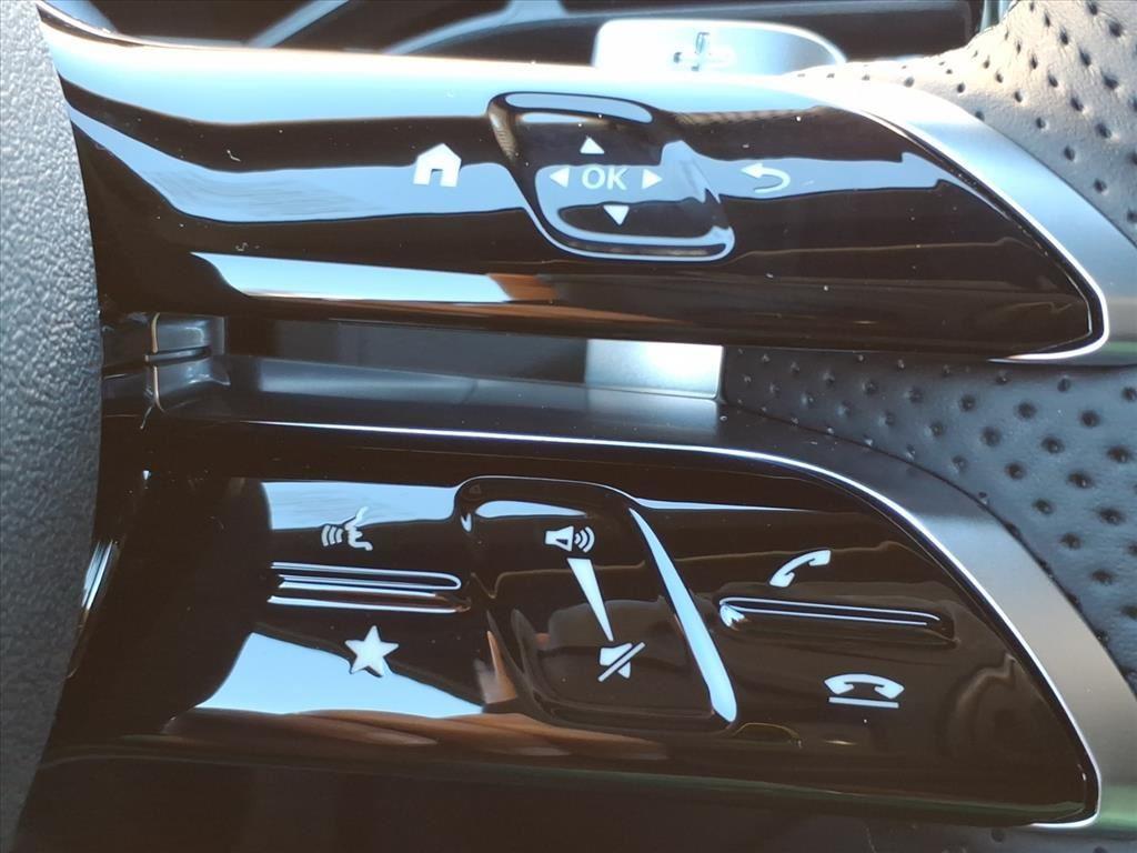 new 2026 Mercedes-Benz GLC 300 car, priced at $62,900