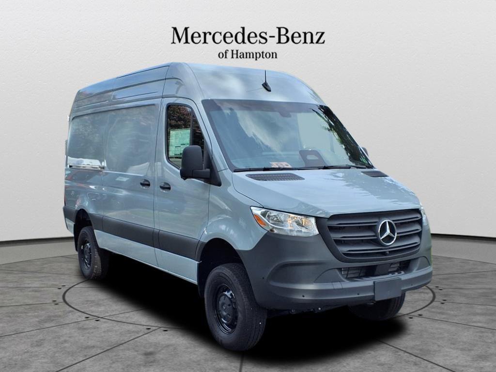 new 2025 Mercedes-Benz Sprinter 2500 car, priced at $73,279