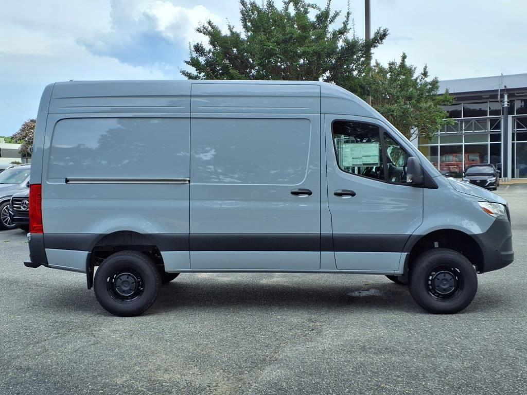 new 2025 Mercedes-Benz Sprinter 2500 car, priced at $73,279