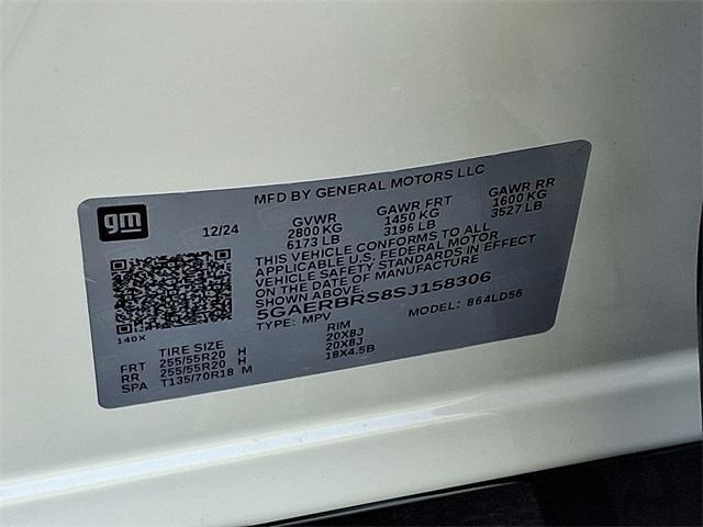 new 2025 Buick Enclave car, priced at $46,595