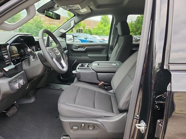 new 2026 GMC Sierra 1500 car, priced at $54,247