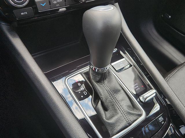 used 2024 Jeep Compass car, priced at $26,995