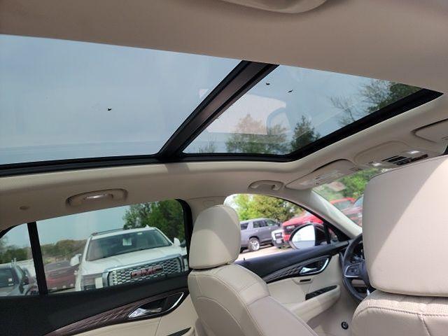 used 2023 Buick Envision car, priced at $32,499