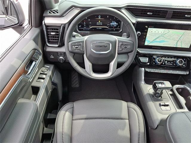 new 2025 GMC Sierra 1500 car, priced at $71,243