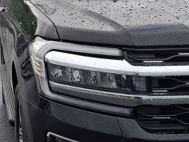 used 2024 Ford Expedition car, priced at $44,796