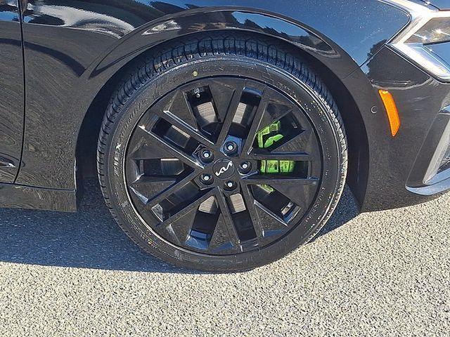 used 2025 Kia K5 car, priced at $30,995