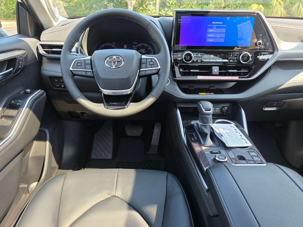 new 2026 Toyota Highlander car, priced at $56,680