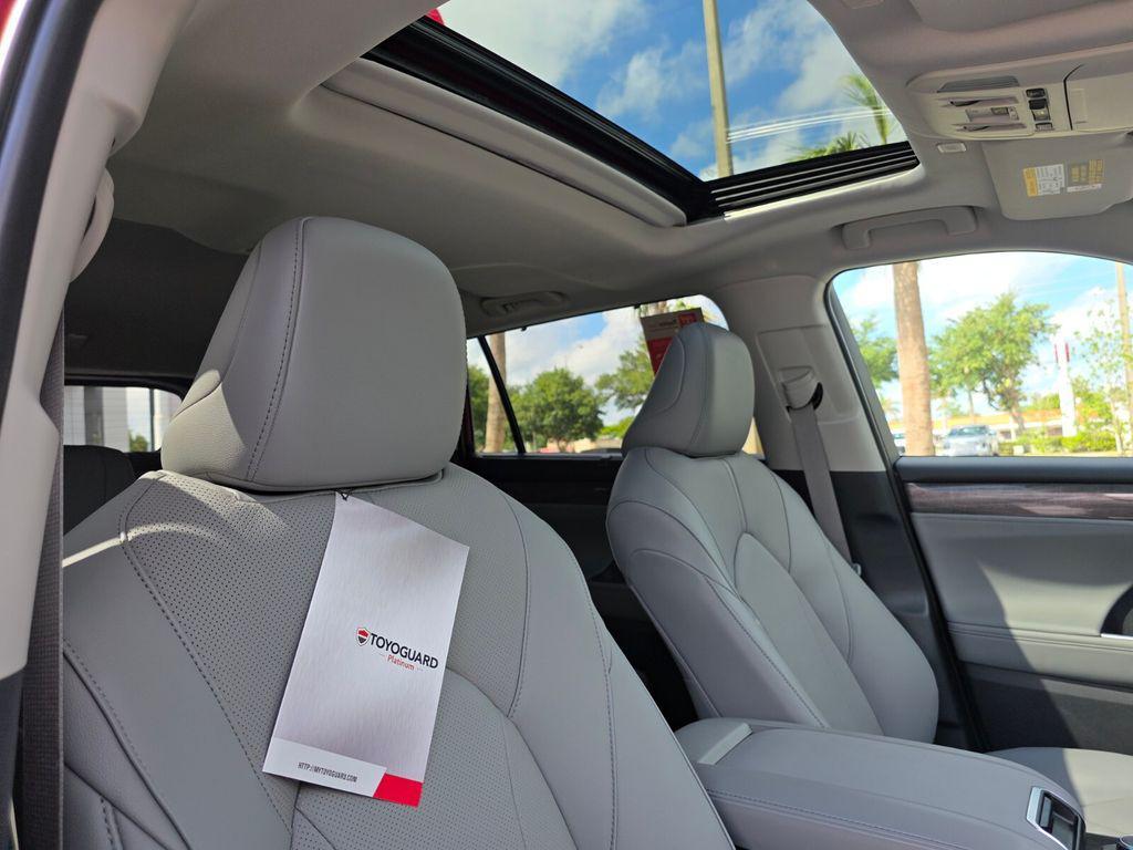 new 2026 Toyota Highlander car, priced at $55,059