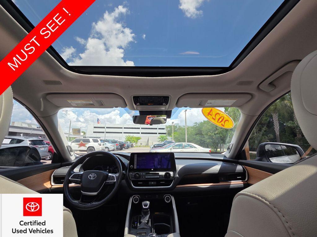 used 2024 Toyota Grand Highlander car, priced at $49,592