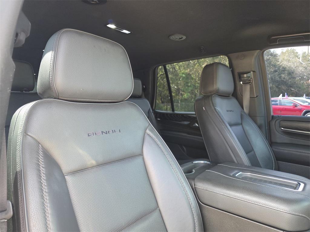 used 2023 GMC Yukon car, priced at $55,994