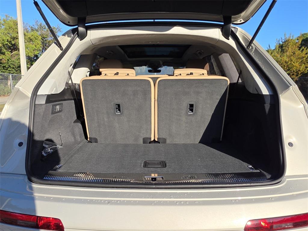 used 2021 Audi Q7 car, priced at $30,379