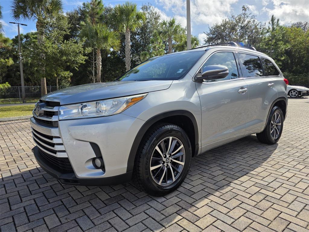 used 2017 Toyota Highlander car, priced at $17,592