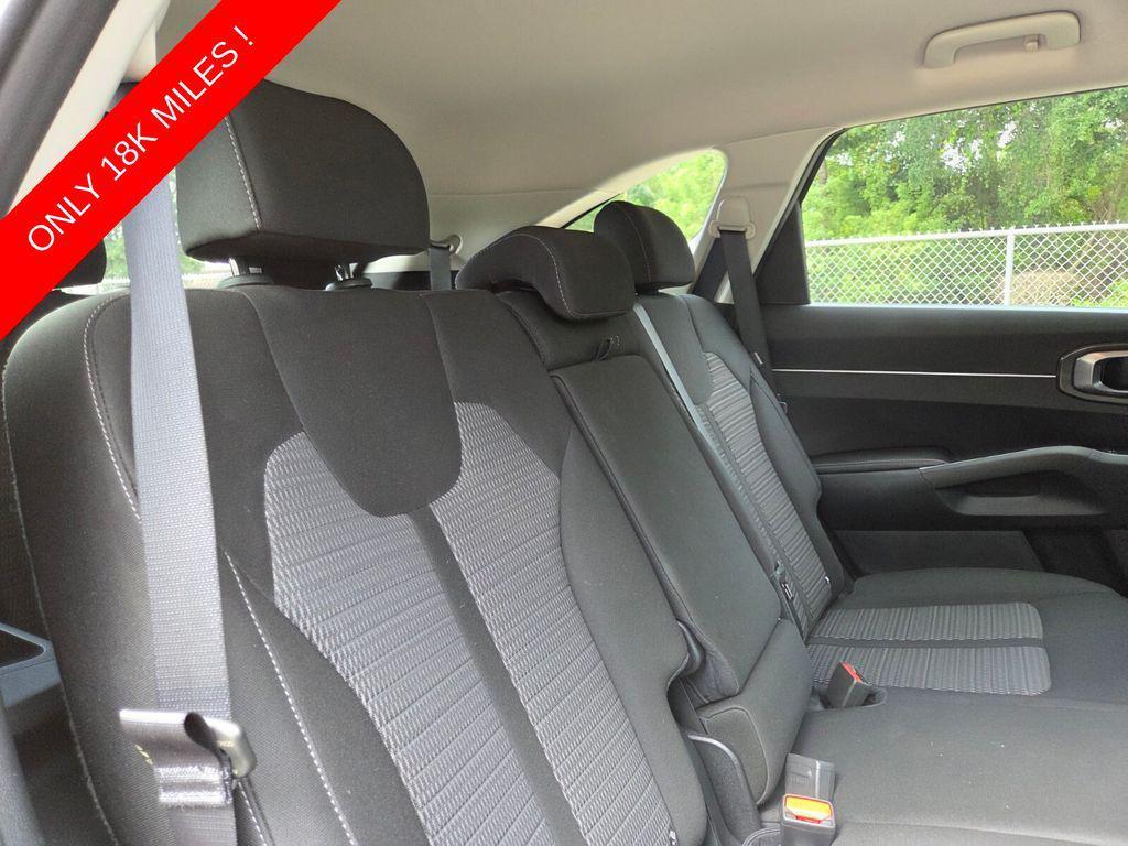 used 2025 Kia Sorento car, priced at $26,499