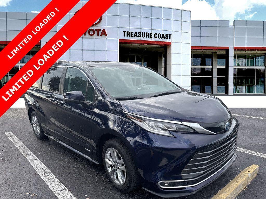 used 2021 Toyota Sienna car, priced at $30,521
