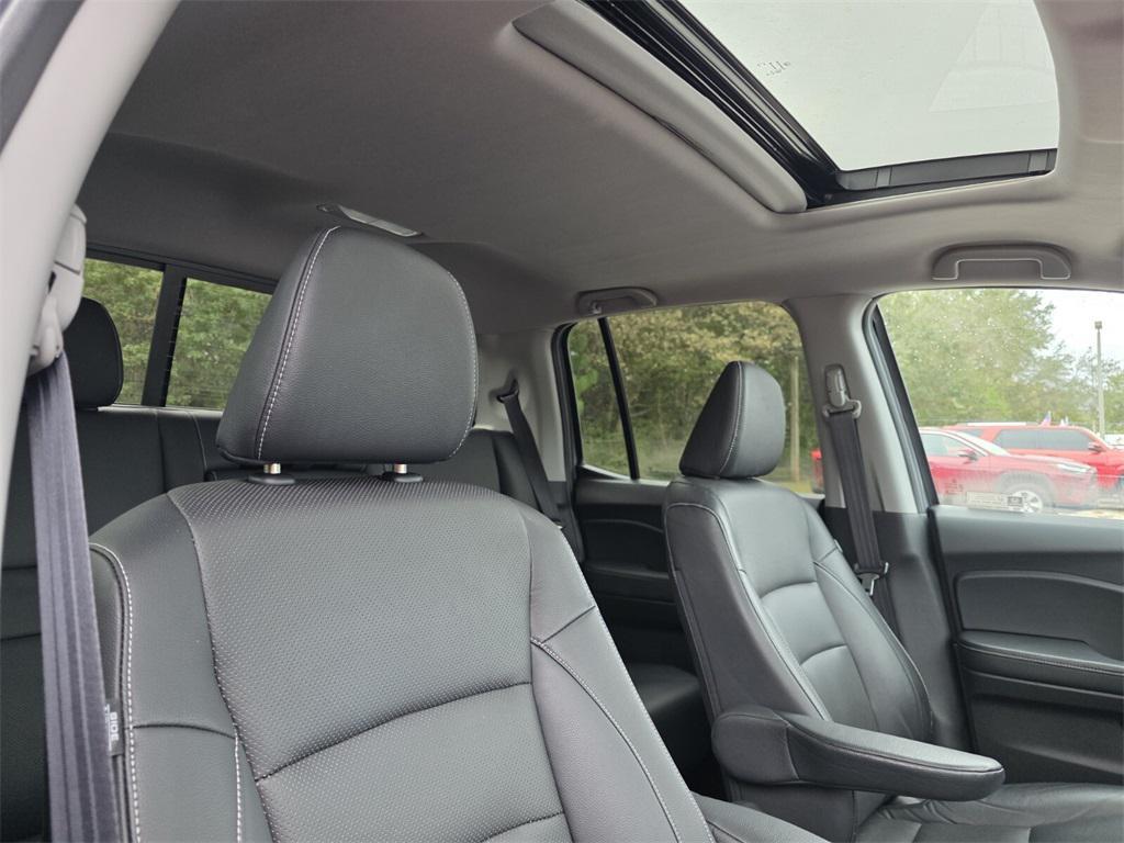 used 2022 Honda Ridgeline car, priced at $32,196