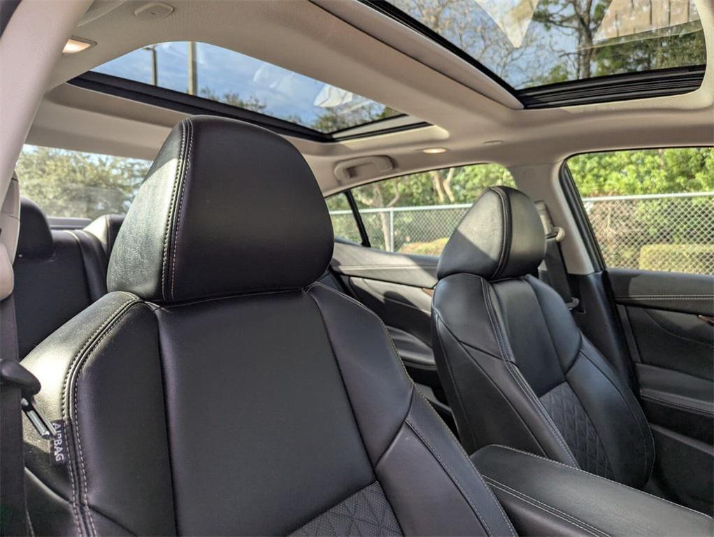 used 2018 Nissan Maxima car, priced at $15,364