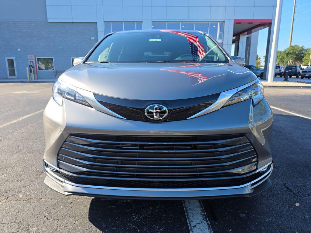 new 2026 Toyota Sienna car, priced at $56,469