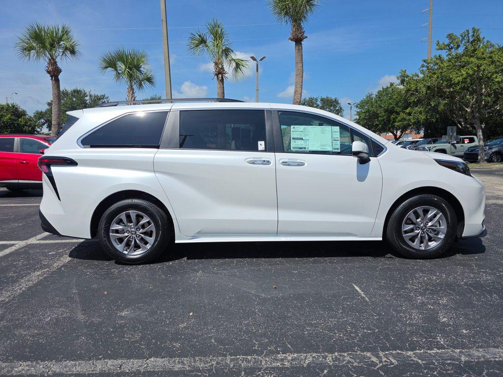 new 2026 Toyota Sienna car, priced at $51,013