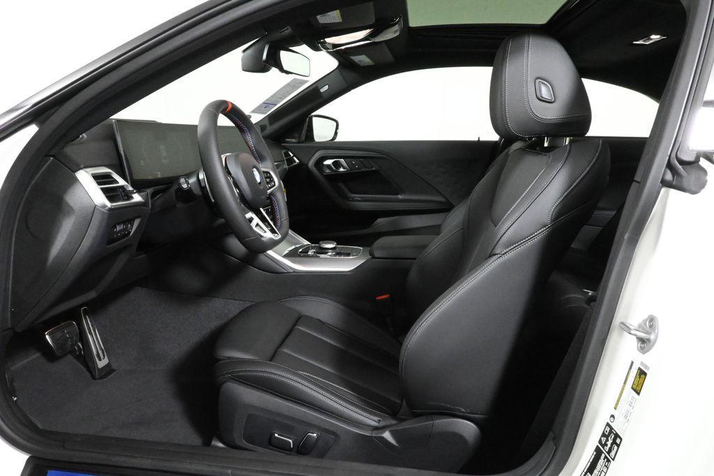 new 2025 BMW M240 car, priced at $59,015
