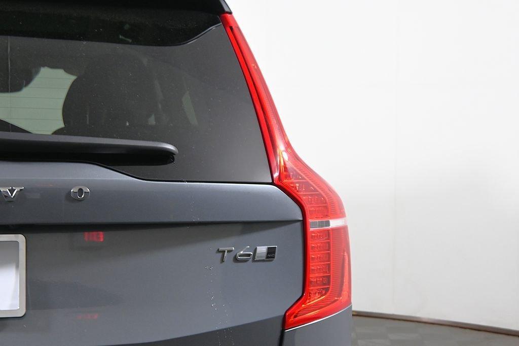 used 2020 Volvo XC90 car, priced at $27,933