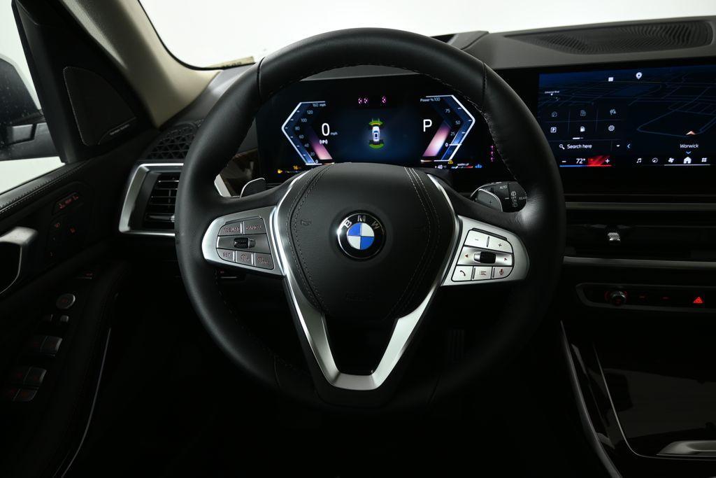 new 2026 BMW X7 car, priced at $94,805