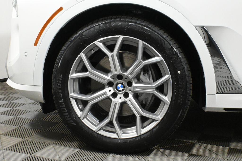 used 2025 BMW X7 car, priced at $88,710