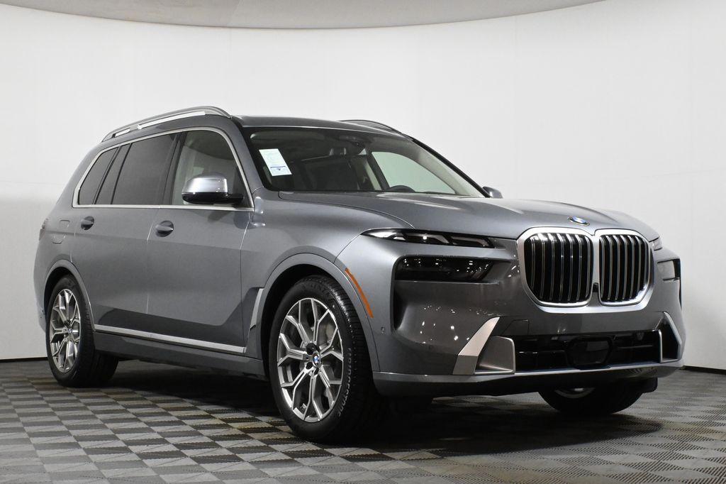 new 2026 BMW X7 car, priced at $93,625