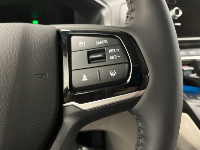 new 2026 Honda Odyssey car, priced at $46,084