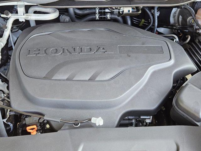 new 2026 Honda Odyssey car, priced at $43,861