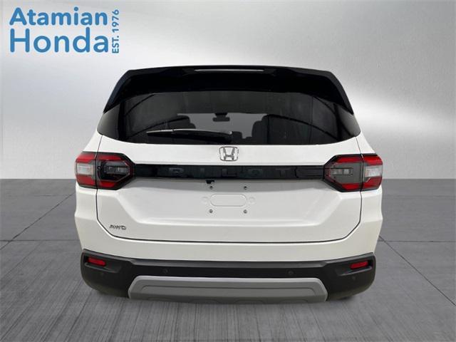 new 2025 Honda Pilot car, priced at $47,550