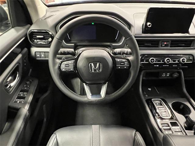 new 2025 Honda Pilot car, priced at $47,550
