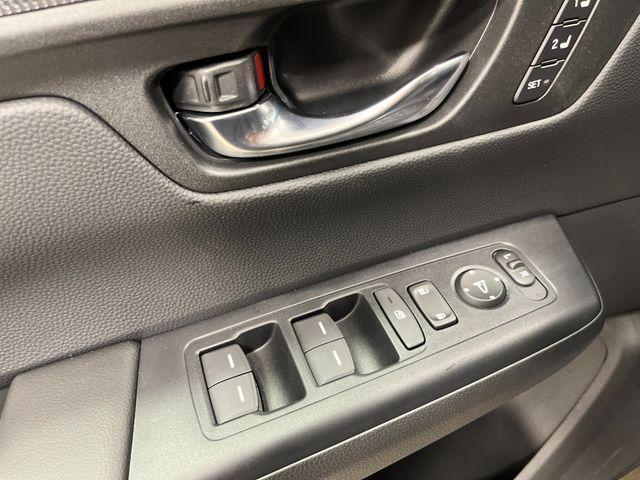 new 2026 Honda CR-V Hybrid car, priced at $41,675