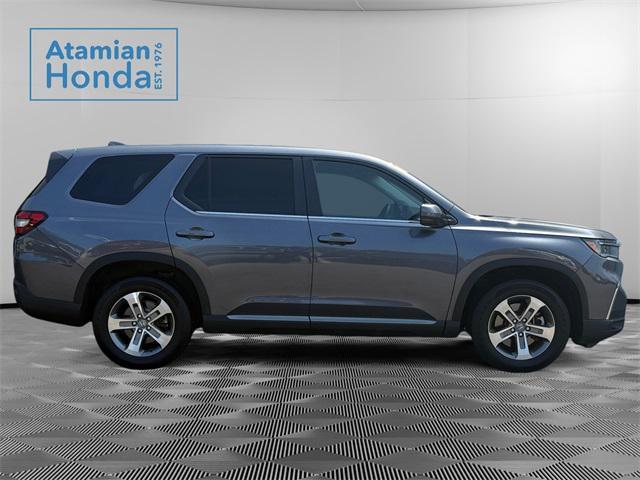 2023 Modern Steel Metallic Honda Pilot