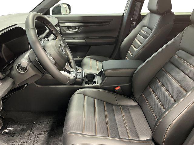 new 2026 Honda CR-V Hybrid car, priced at $41,675
