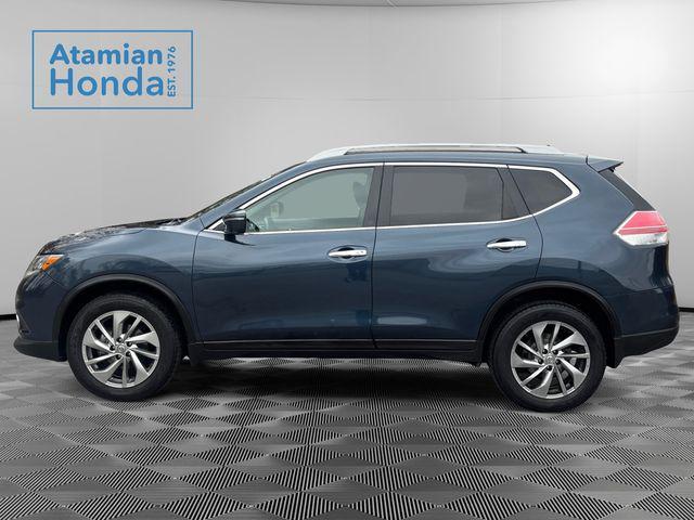 used 2015 Nissan Rogue car, priced at $10,998