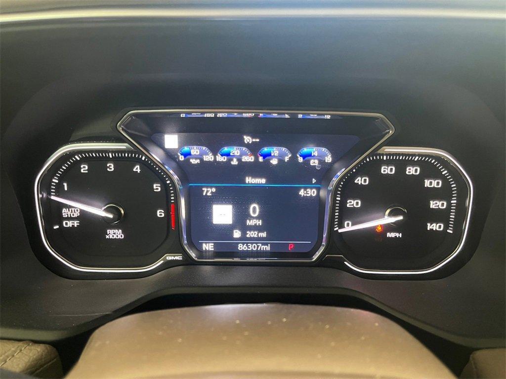 used 2021 GMC Yukon car, priced at $43,664