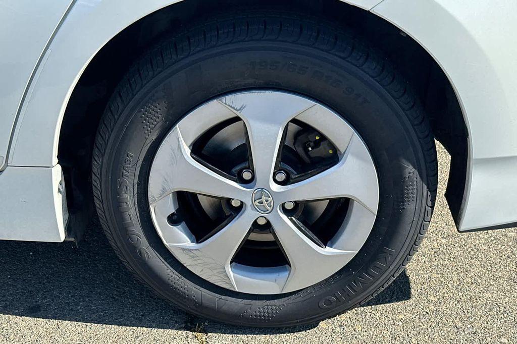 used 2015 Toyota Prius car, priced at $6,977