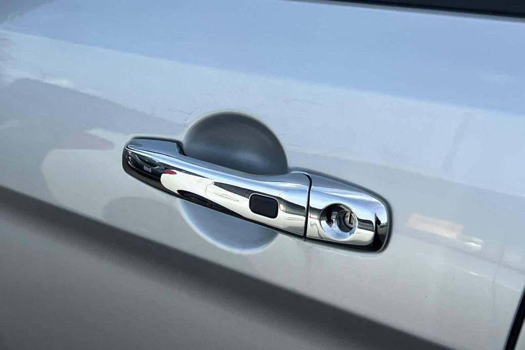 used 2019 Ford Explorer car, priced at $15,999