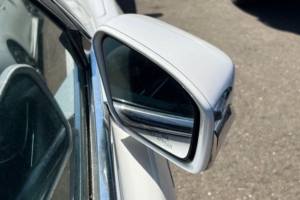 used 2018 Lincoln Continental car, priced at $18,084