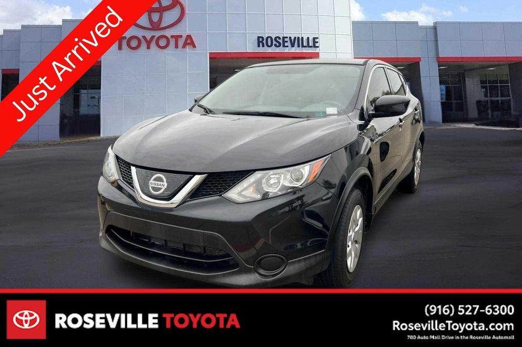 used 2019 Nissan Rogue Sport car, priced at $13,999