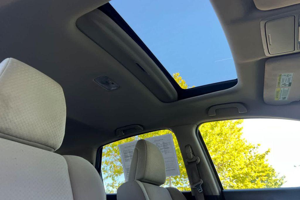 used 2015 Honda CR-V car, priced at $15,977