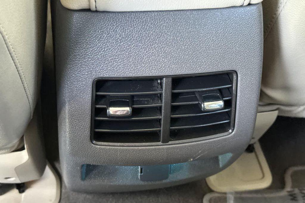 used 2013 Ford Edge car, priced at $14,999