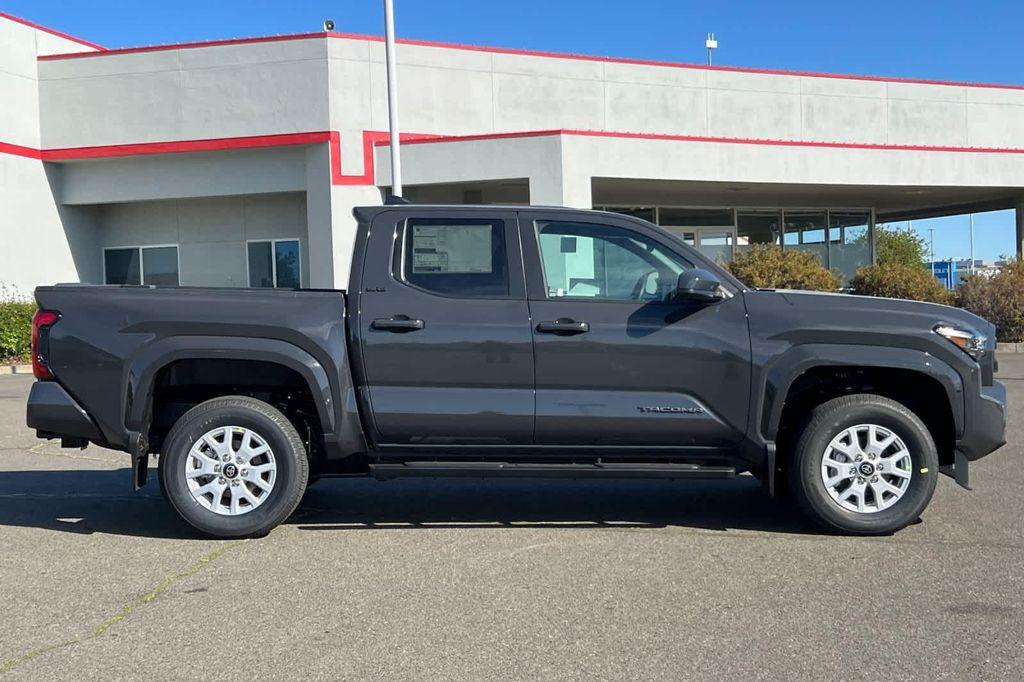 new 2026 Toyota Tacoma car, priced at $44,093