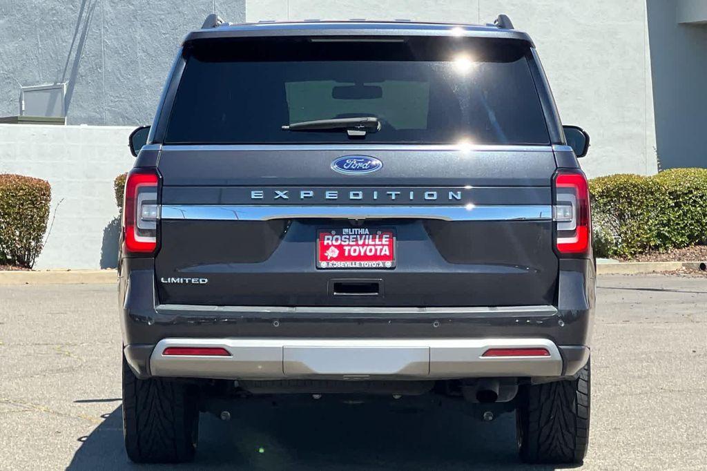 used 2024 Ford Expedition car, priced at $56,999