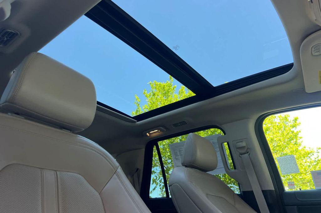 used 2024 Ford Expedition car, priced at $56,999