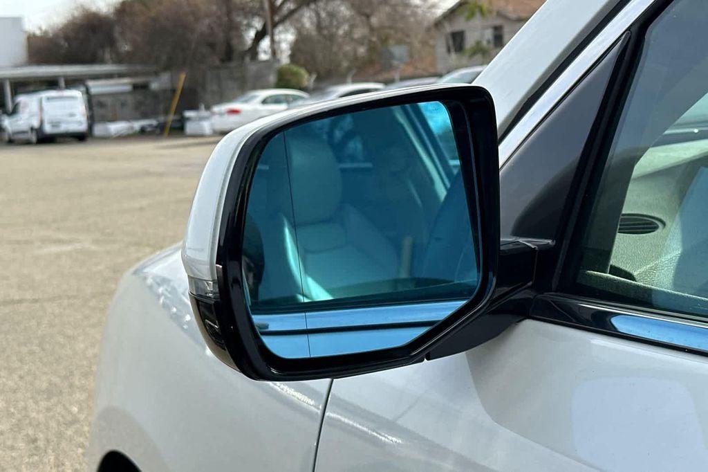 used 2015 Acura MDX car, priced at $18,999