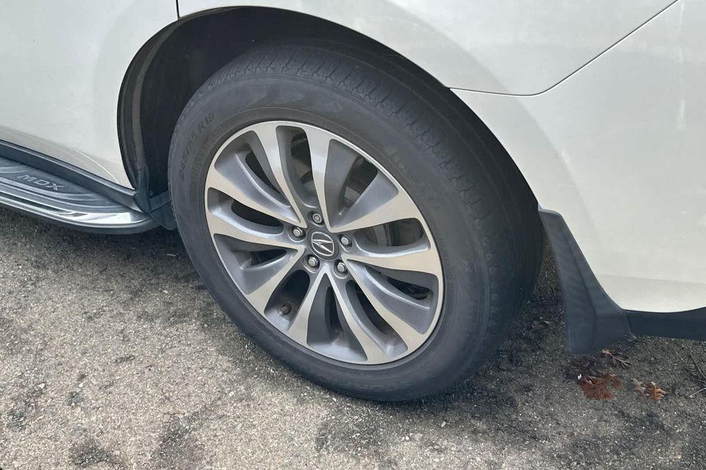 used 2015 Acura MDX car, priced at $18,999