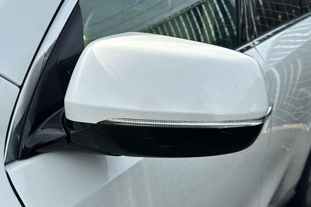 used 2015 Acura MDX car, priced at $18,999