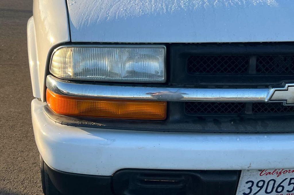 used 2003 Chevrolet S-10 car, priced at $10,999