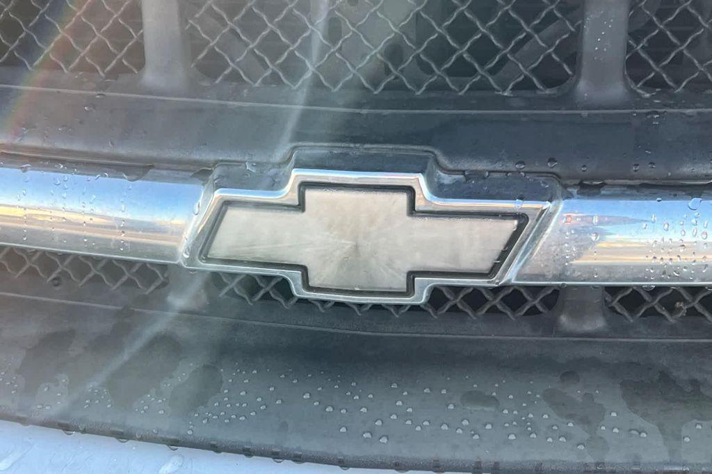 used 2003 Chevrolet S-10 car, priced at $10,999